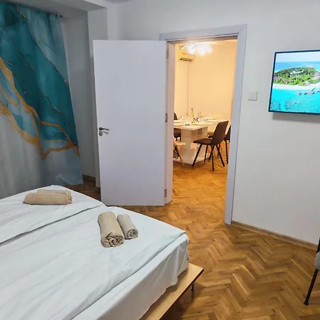 Apartamento Aglaya 2 - Lazur *